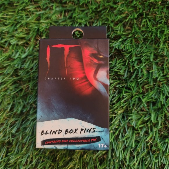 Loungefly IT Chapter Two (Open) Blind Box PENNYWISE FACE Enamel Pin - Picture 3 of 5